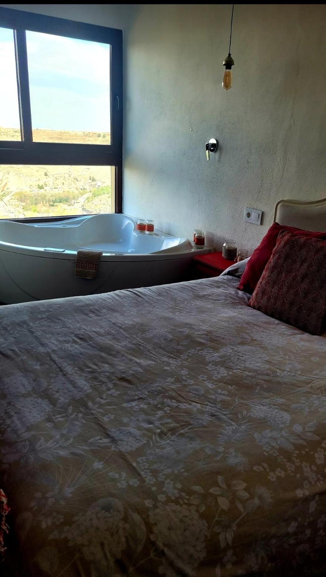 Casas Rurales Maribel - Complejo Moradas Del Cerro 2 - Suites Con Jacuzzi En Alcala Del Jucar Casas del Cerro Δωμάτιο φωτογραφία